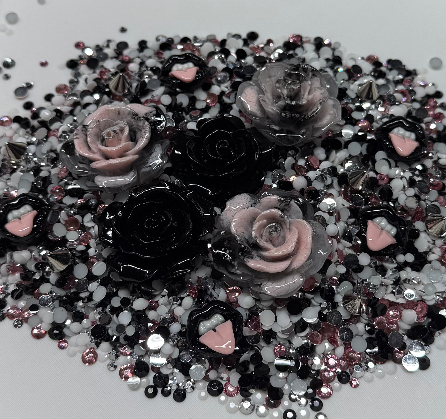 Kiss from a Rose Rhinestone and Embellishment Mix