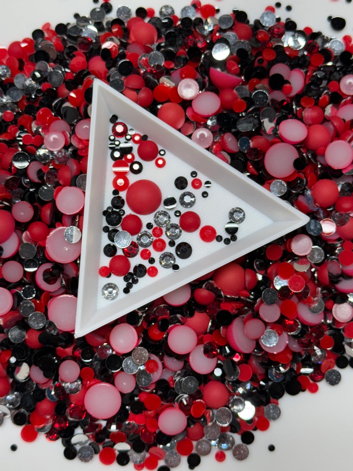 Eye See Red Rhinestone Mix