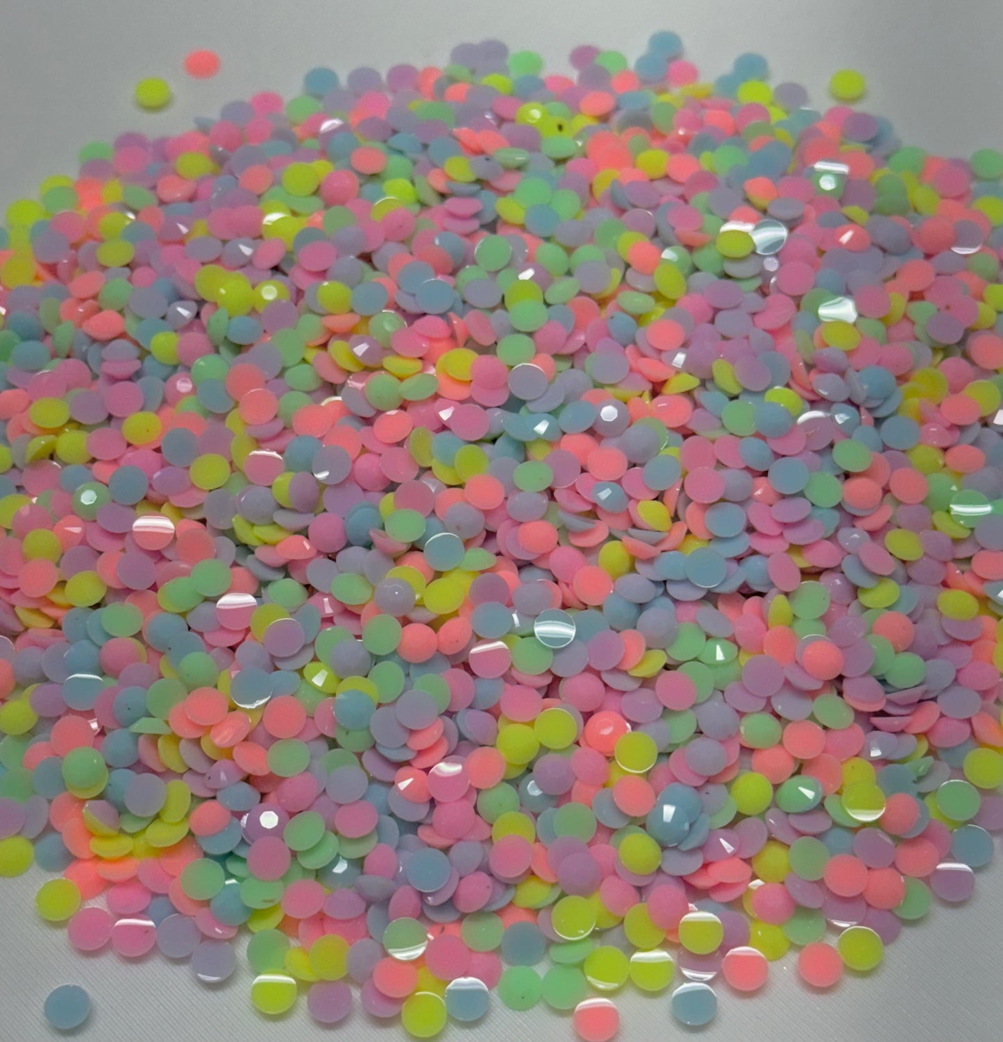 Unicorn Glow 5mm Rhinestone Mix